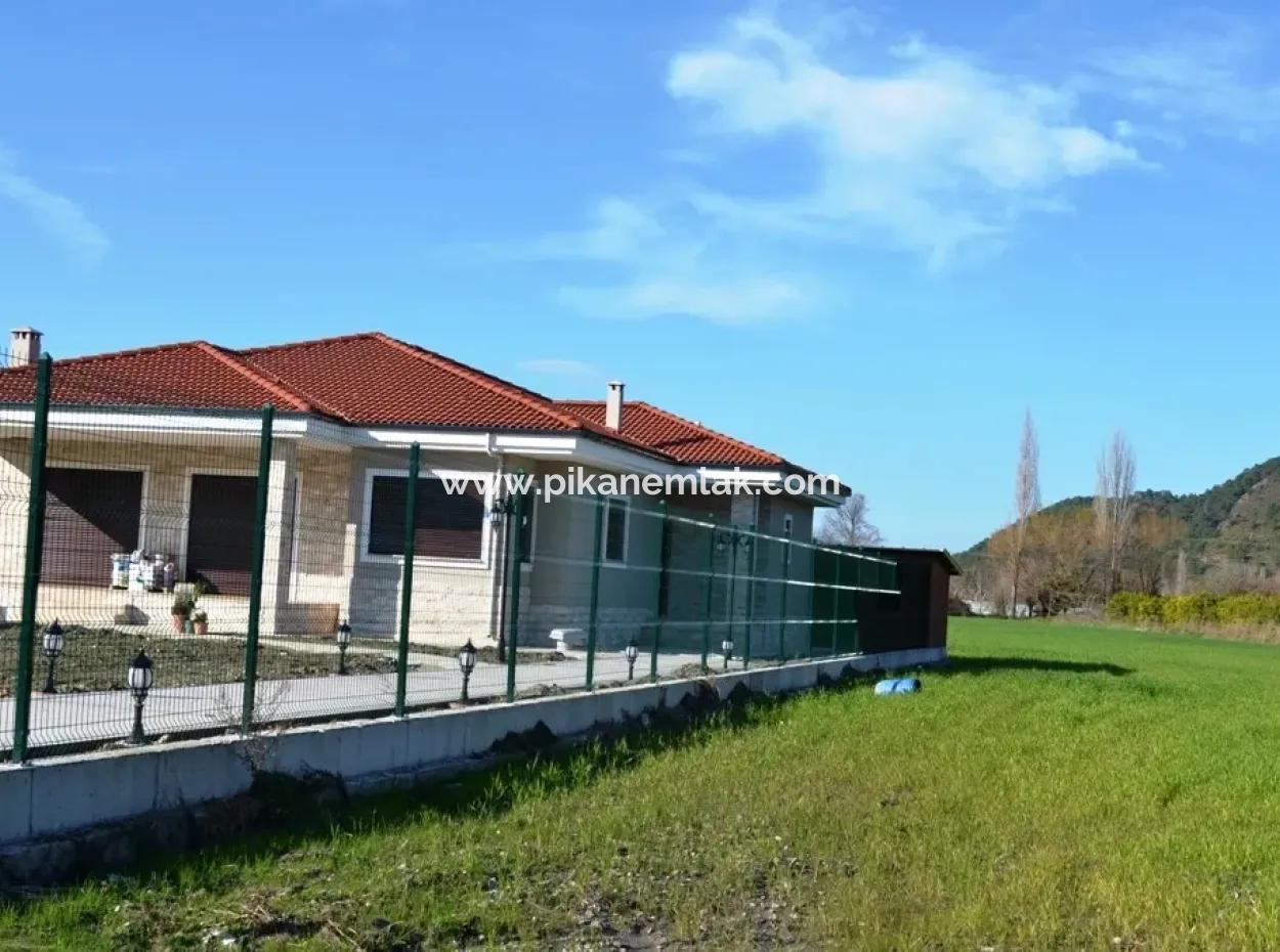 Plot For Sale Bargain Detached Archers Also