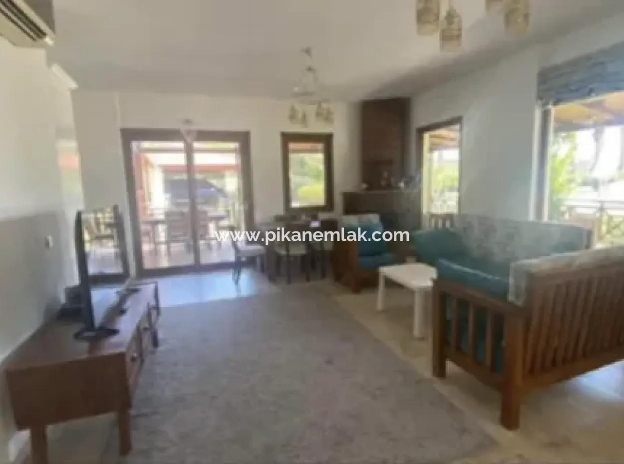 3 In 1 Villa In 1700 M2 Plot In Dalyan