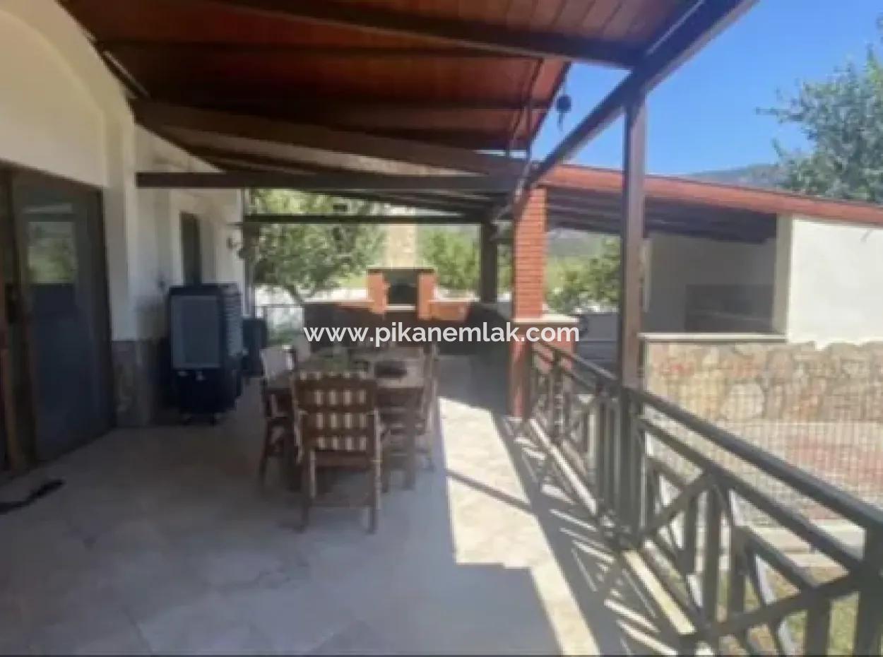 3 In 1 Villa In 1700 M2 Plot In Dalyan