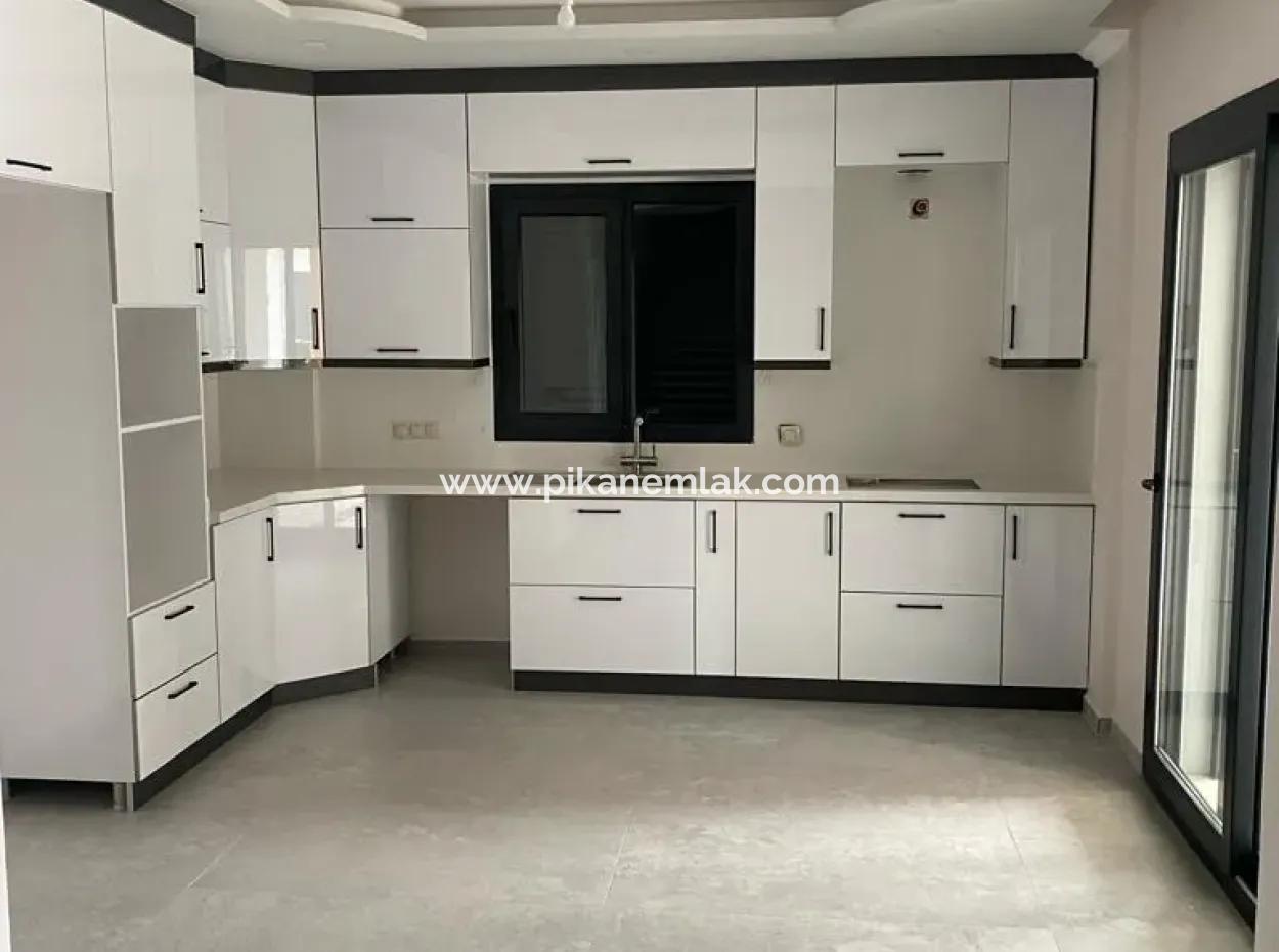 Brand New Duplex Villa With Communal Pool On A 600 M2 Detached Plot In Dalaman