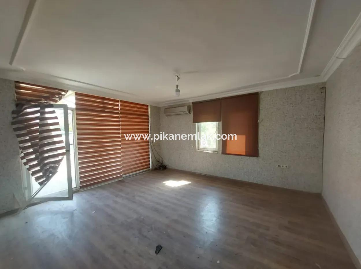 Muğla Ortaca Okçular Is Located At The Zero Location Of Dalyan Highway, Opportunity Shop For Rent In The Heart Of Trade!