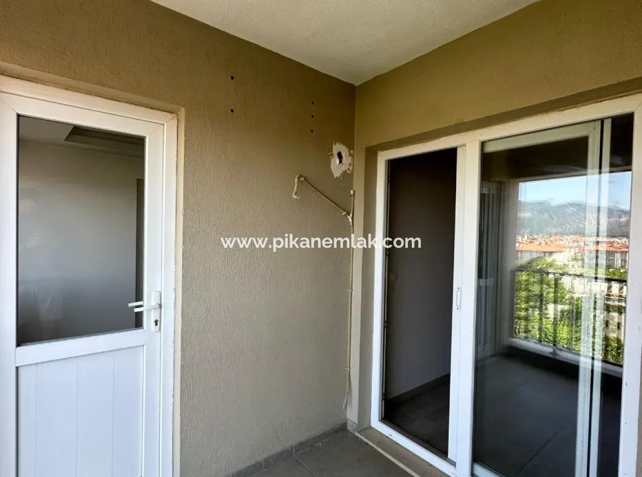 For Sale 3 1 110 M2 Apartment In The Center Of Ortaca.