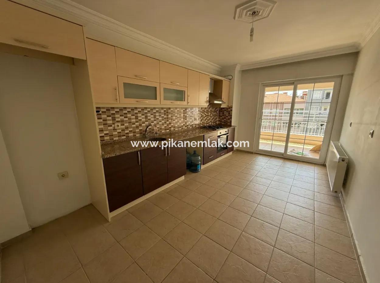 3 1 180M2 Luxury Heating Apartment For Rent In The Center Of Ortaca.