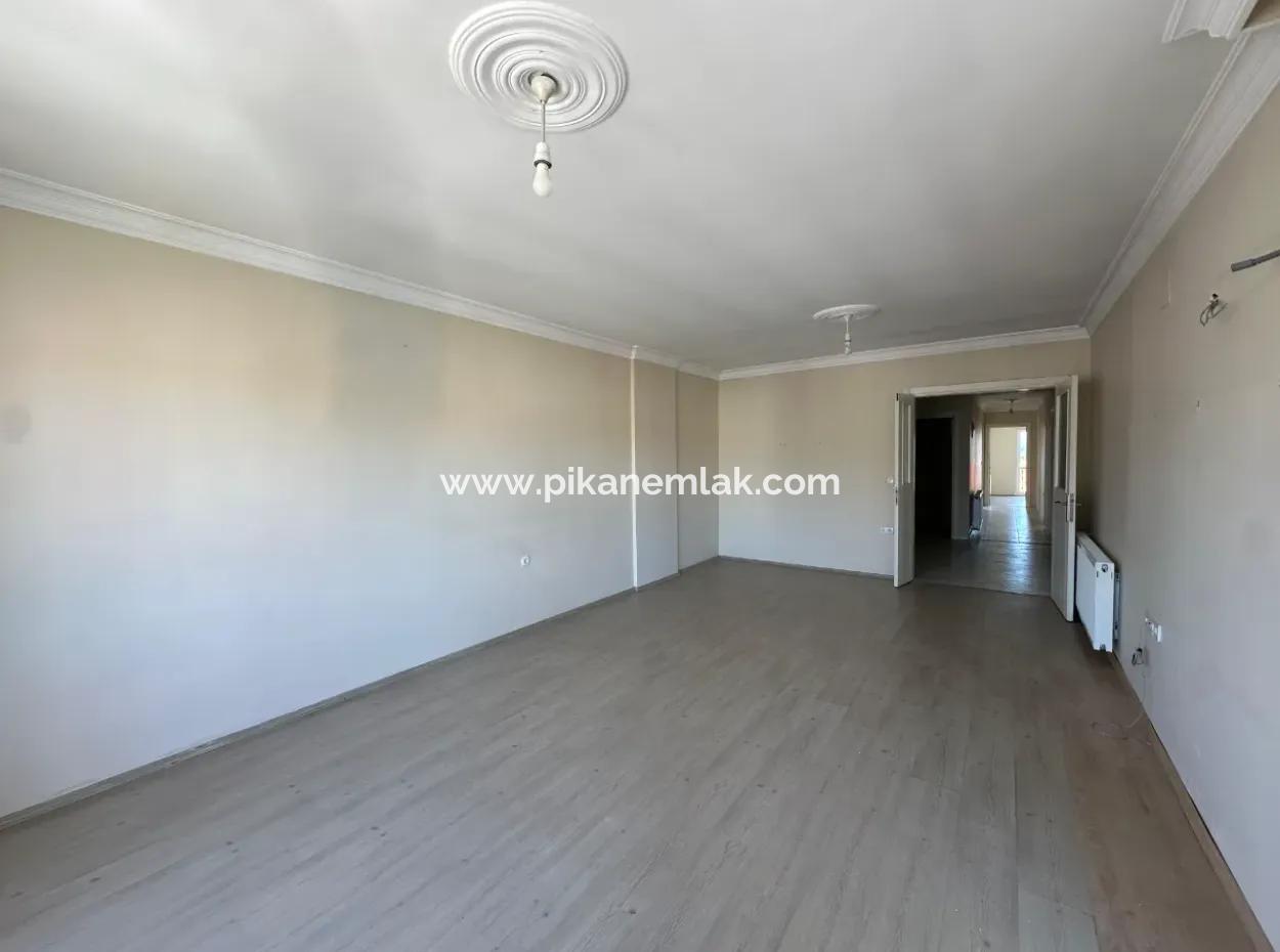 3 1 Large Apartment With Heating For Sale In Ortaca