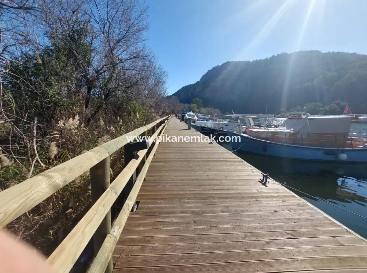 Muğla Dalyanda Canal Zero Detached Land With 5.000 M2 And 250 M2 Construction Rights For Sale