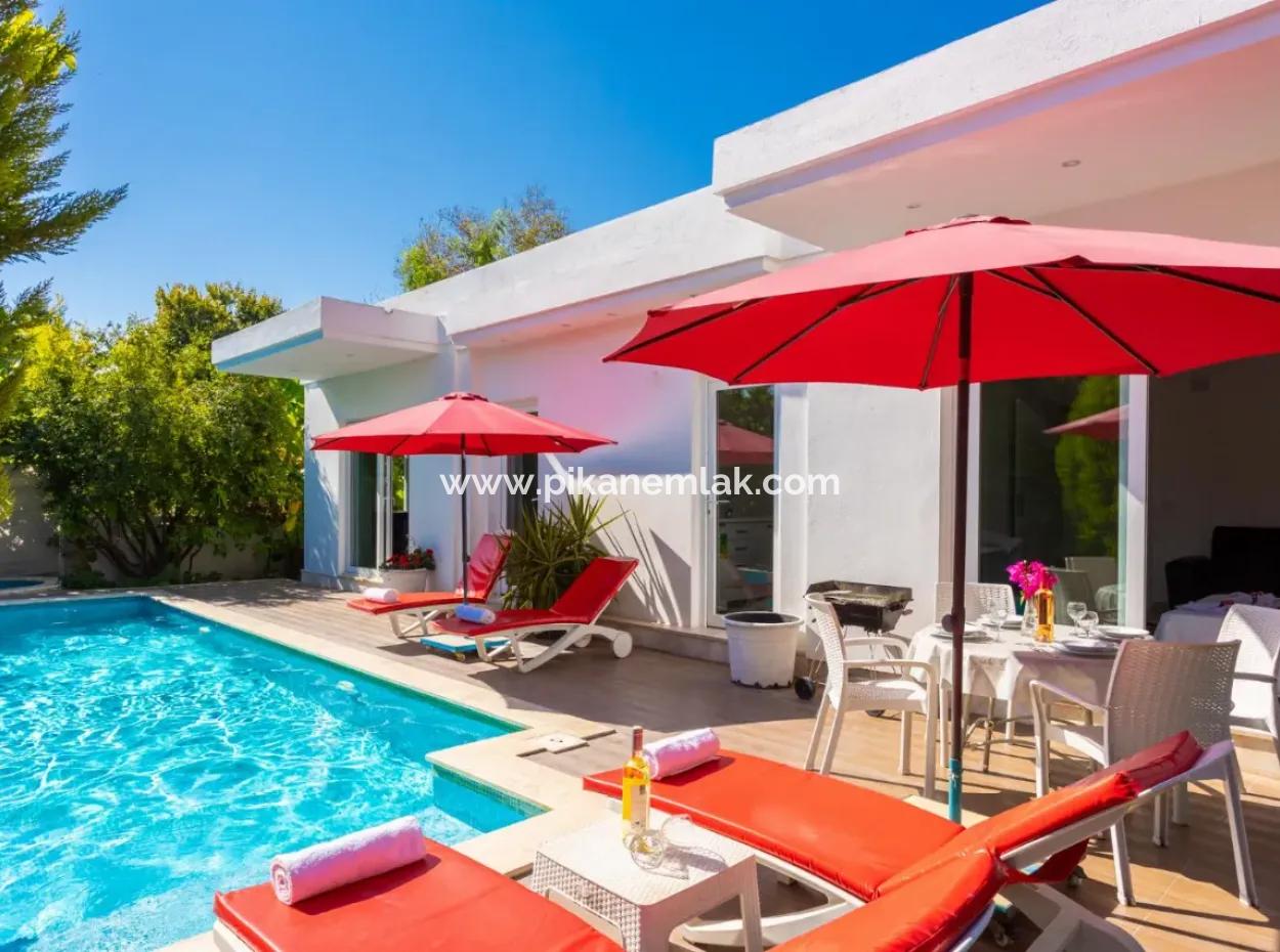 120 M2, 3 1 Furnished Villa With Swimming Pool In Muğla Dalyan 6 Months Rent