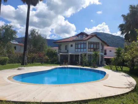 For Sale 200 M2 5 In 1 Detached Triplex With Swimming Pool On A 1.000 M2 Plot In Ortaca Dalyan.