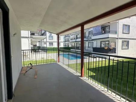 3 1 Duplex Villa For Rent In Complex With Pool In Ortaca Karaburunda