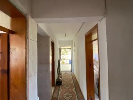 Detached House And Greenhouse For Sale In 5200 M2 Field In Ortaca Eskiköy