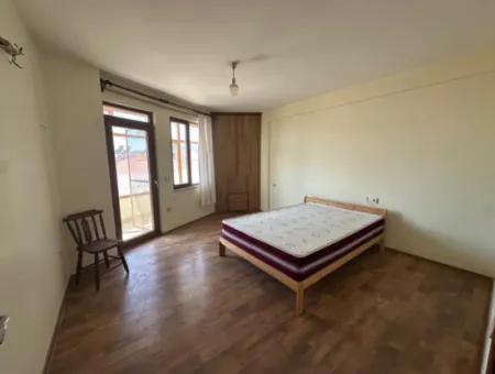 3 1 Apartments For Sale In The Center. Suitable For High Credit
