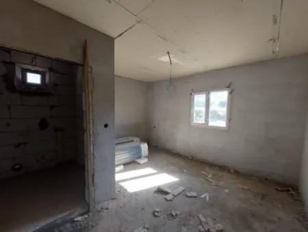 On 763 M2 Land In Ortaca Gökbel, Rough Construction 70 M2, 2 1 Prefabricated House For Sale