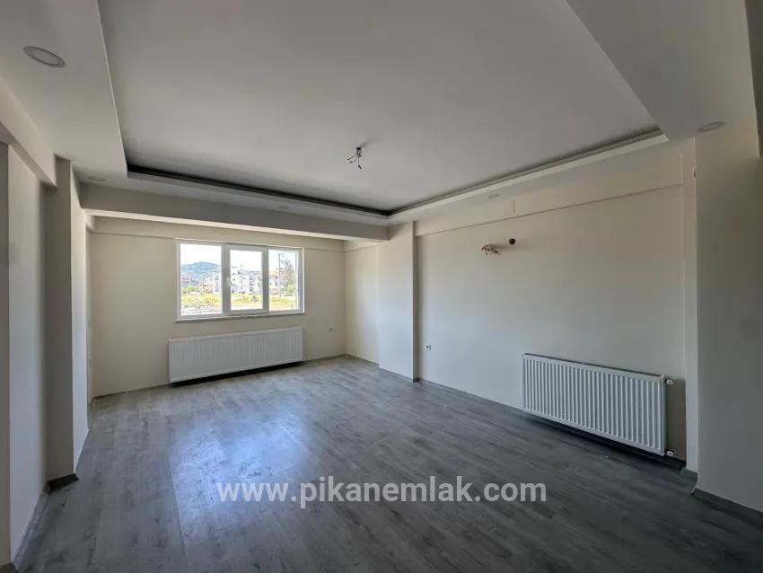 Для продажи Квартира 3+1 в Cumhuriyet Ortaca - 120 m²