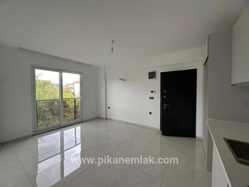 В аренду Полное здание 4+1 в Beşköprü Ortaca - 388 m²