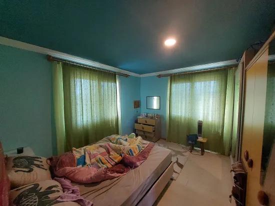 в Muğla Ortaca Tepearası 9 647 M2 отдельный участок, дом в деревне Kelepir продаётся