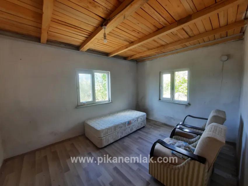 Çameli Kızılyaka Mah. Satılık 2+1 Çiftlik evi - 5.000 m²
