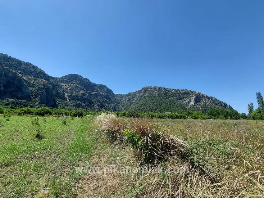 Ortaca Okçular Mah. Satılık Arsa - Konut İmar Durumlu - 5.800 m²