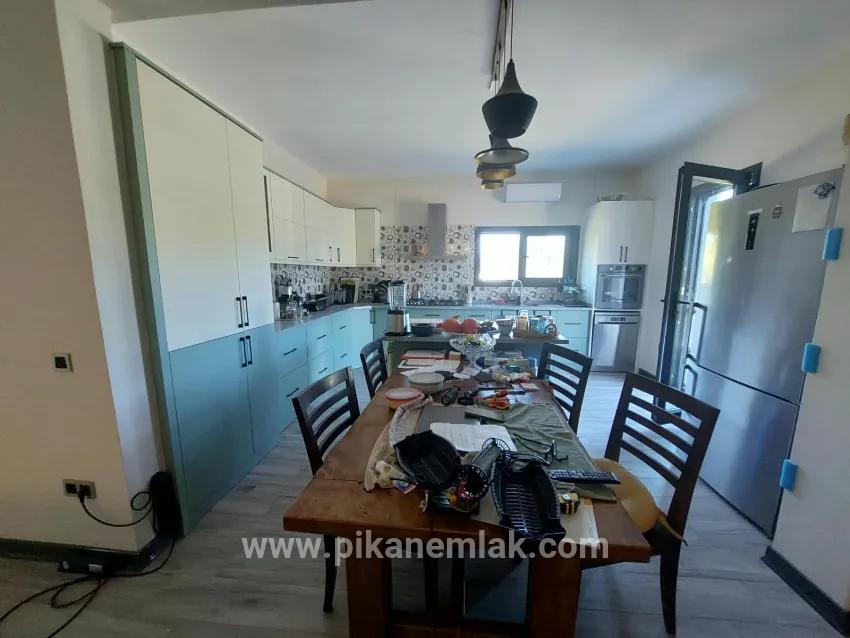 Ortaca Okçular Mah. Satılık 4+1 Müstakil ev - 240 m²