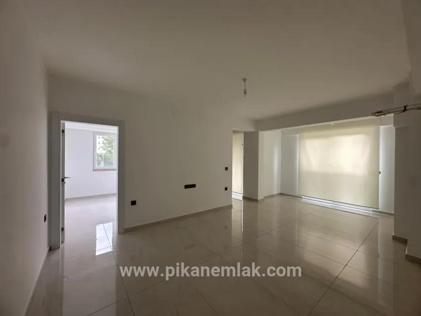 Ortaca Beşköprü Mah. Kiralık 4+1 Komple bina - 388 m²