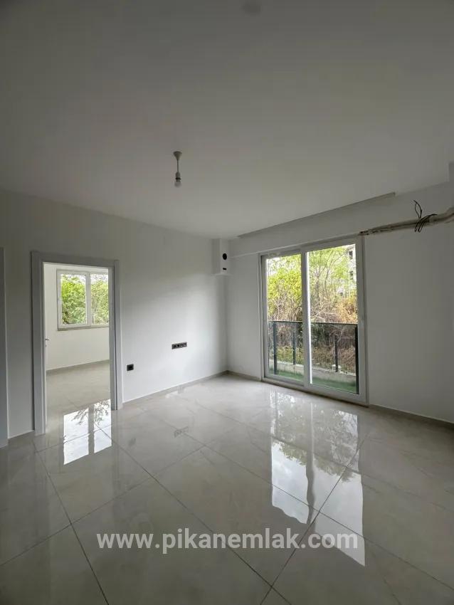 Ortaca Beşköprü Mah. Kiralık 4+1 Komple bina - 388 m²