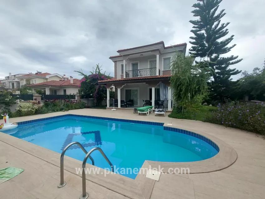 Ortaca Dalyan Mah. Kiralık 4+1 Villa - 220 m²
