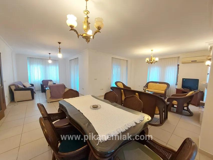 Ortaca Dalyan Mah. Kiralık 3+1 Villa - 700 m²