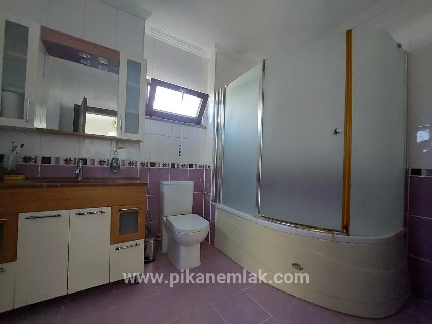Ortaca Dalyan Mah. Kiralık 3+1 Villa - 700 m²
