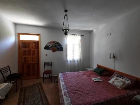 Muğla Dalyan da Satılık 3500 M2 Arsada Müstakil Lüks Villa
