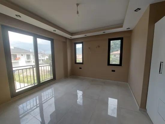 Dalyan’da 300 M2 Arsada Yüzme Havuzlu 4+1, 190 M2 Yeni Lüks Villa Satılık
