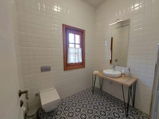 Dalyan Karadağ Mevkii’nde Full Eşyalı, Havuzlu Müstakil Villa