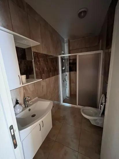 Ortaca Merkezde Dükkan Üstü 2+1, Eşyasız ev kiralık