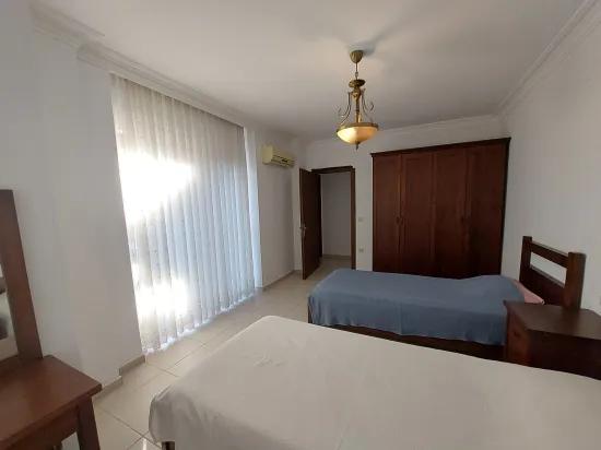 Muğla Dalyan’da 700 m² arsada yüzme havuzlu eşyalı 3+1, 2 dubleks, 1 tanesi kiralık