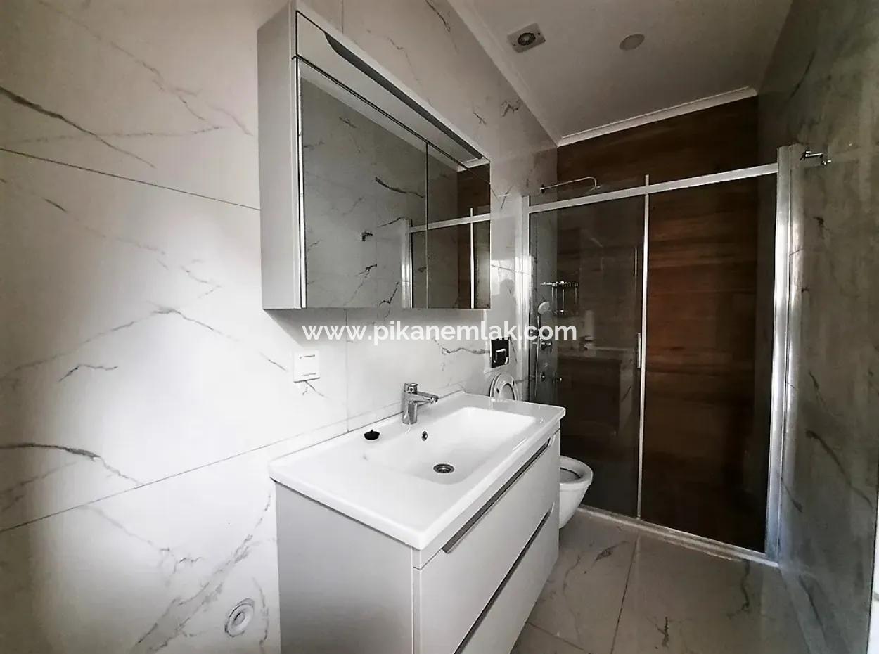 Marmaris Merkezde Ortak Yüzme Havuzlu 3+1 Sıfır Dubleks Satılık