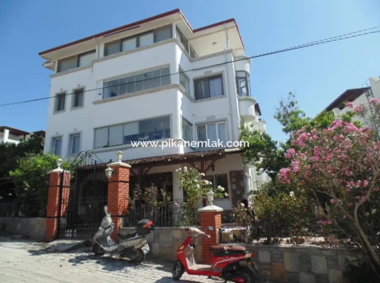 Bodrum Turgutreiste 110 M2 3+1 Giriş Kat Daire Satılık