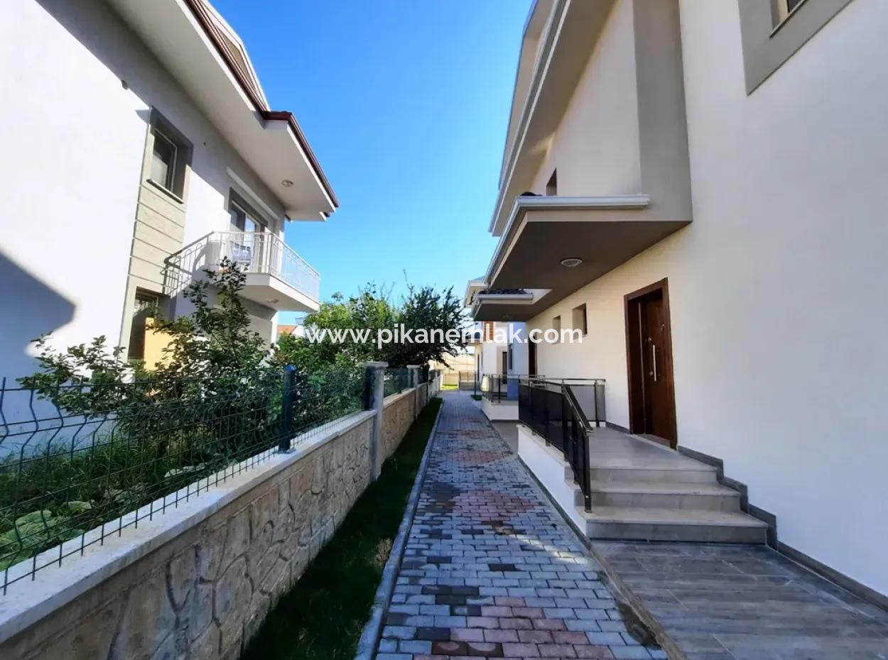 Fethiye Akarca Da Sıfır Kelepir 4+1 Lüks Tripleks Satılık