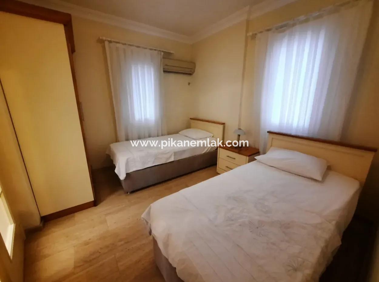 Dalyanda Müstakil 500 M2 Arsada 150 M2 4+1 Eşyalı Dubleks Yıllık Kiralık