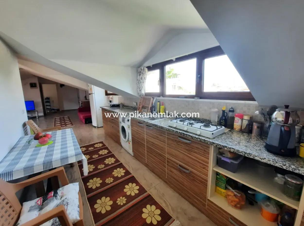 Muğla Dalyanda Yüzme Havuzlu Eşyalı Çatı Katı 2+1 Daire Kiralık