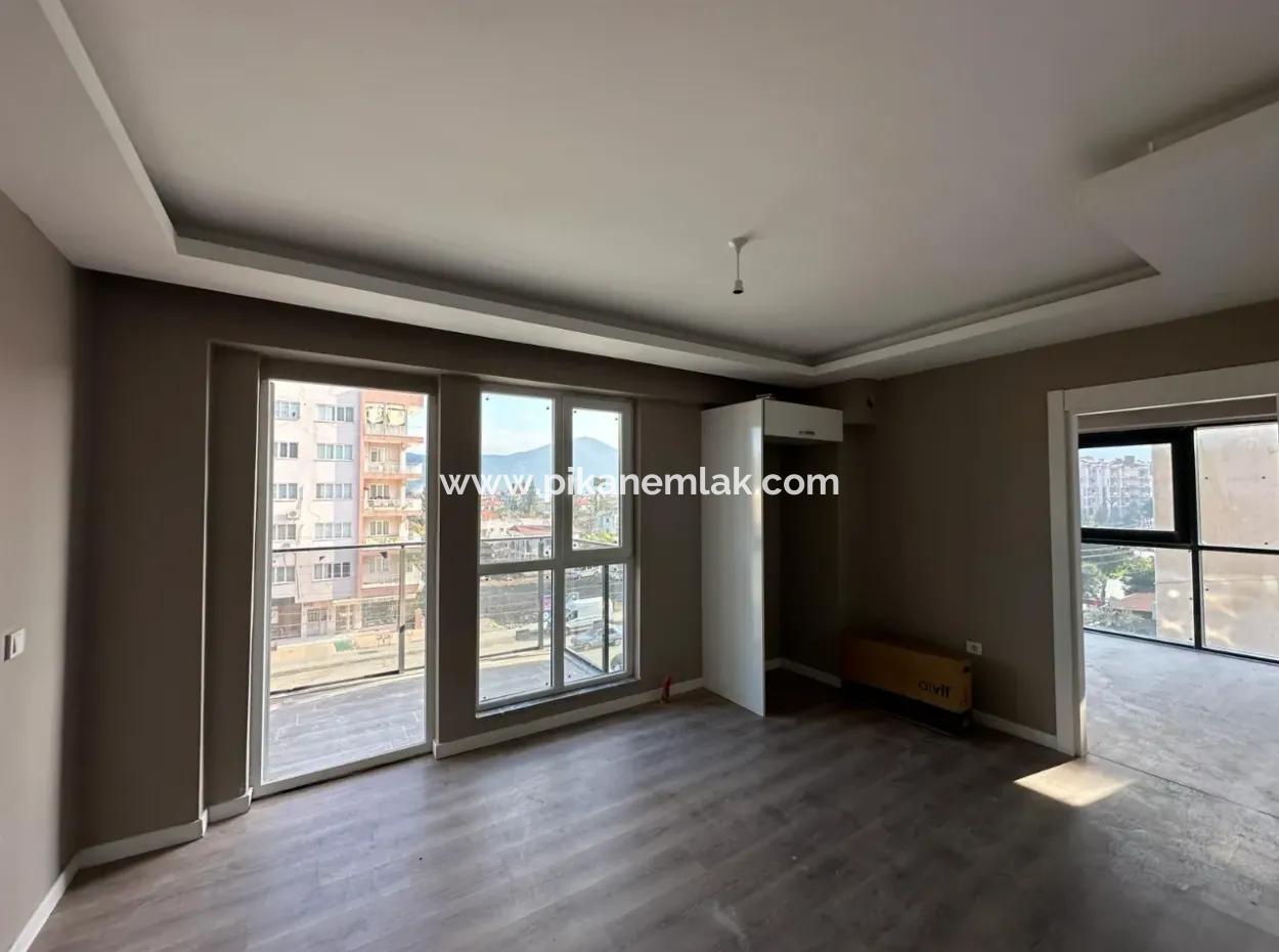 Ortaca Dalyan Yoluna Cephe 1+1 Sıfır Daire Satılık