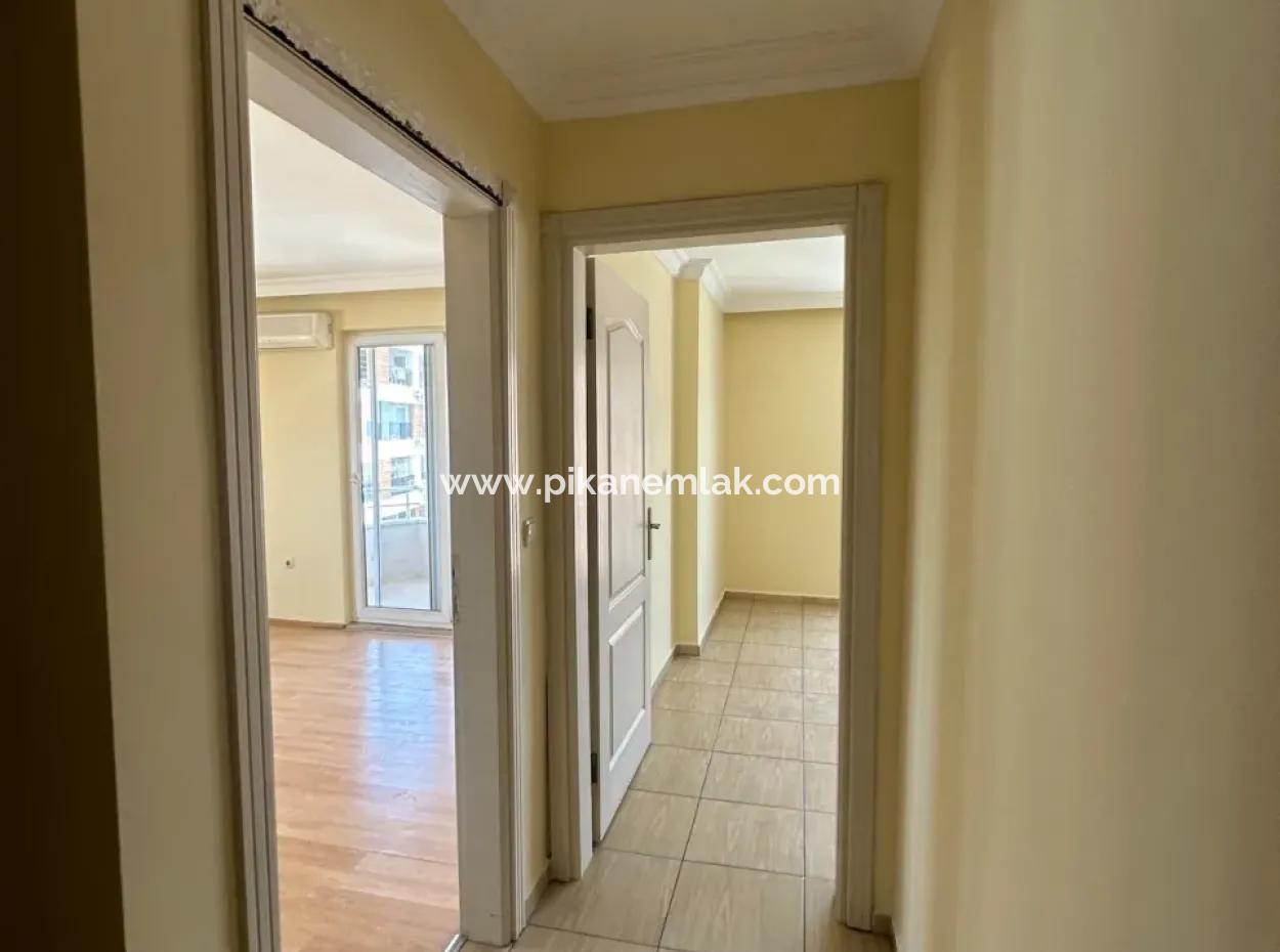 Ortaca Merkezde 100 M2, 2+1 Daire Satılık