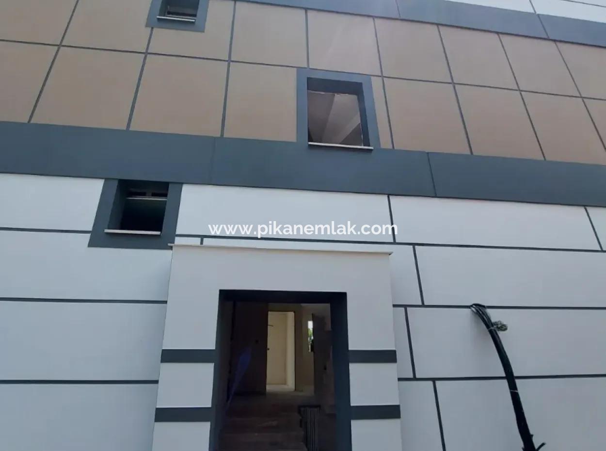 Dalamanda  1+1 , 55 M2  Daire Satılık