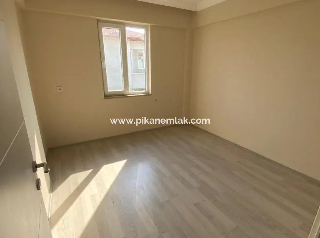 Muğla Ortaca Cumhuriyet Mahallesinde 3+1 Daire Kiralık