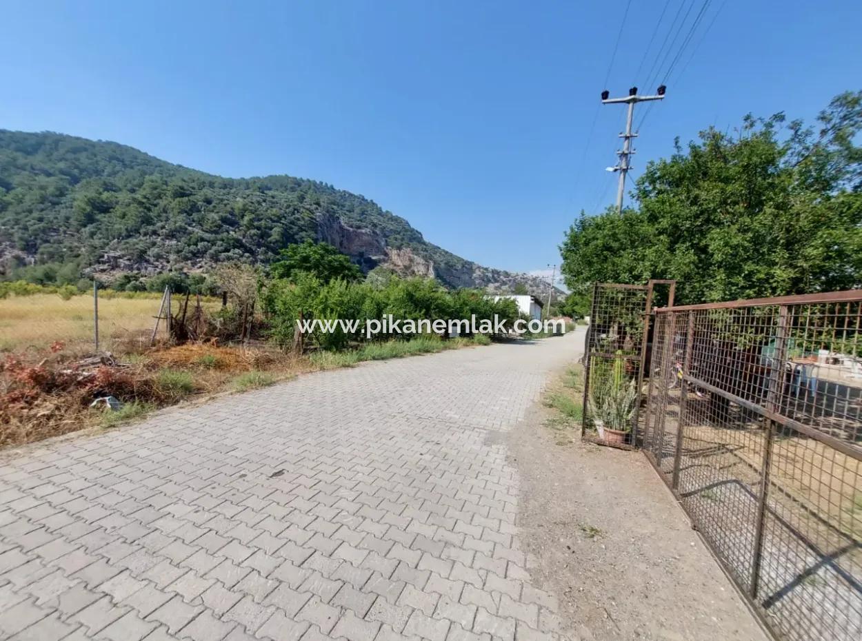 Köyceğiz Çandır Dalyan Kanalına Sıfır 3210 M2 Arazi Satılık