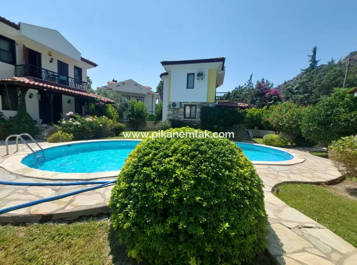 Muğla Dalyan Da  Kanala Yakın 4 Villalık Yüzme Havuzlu Sitede Bağımsız  2+1  Dubleks Satılık