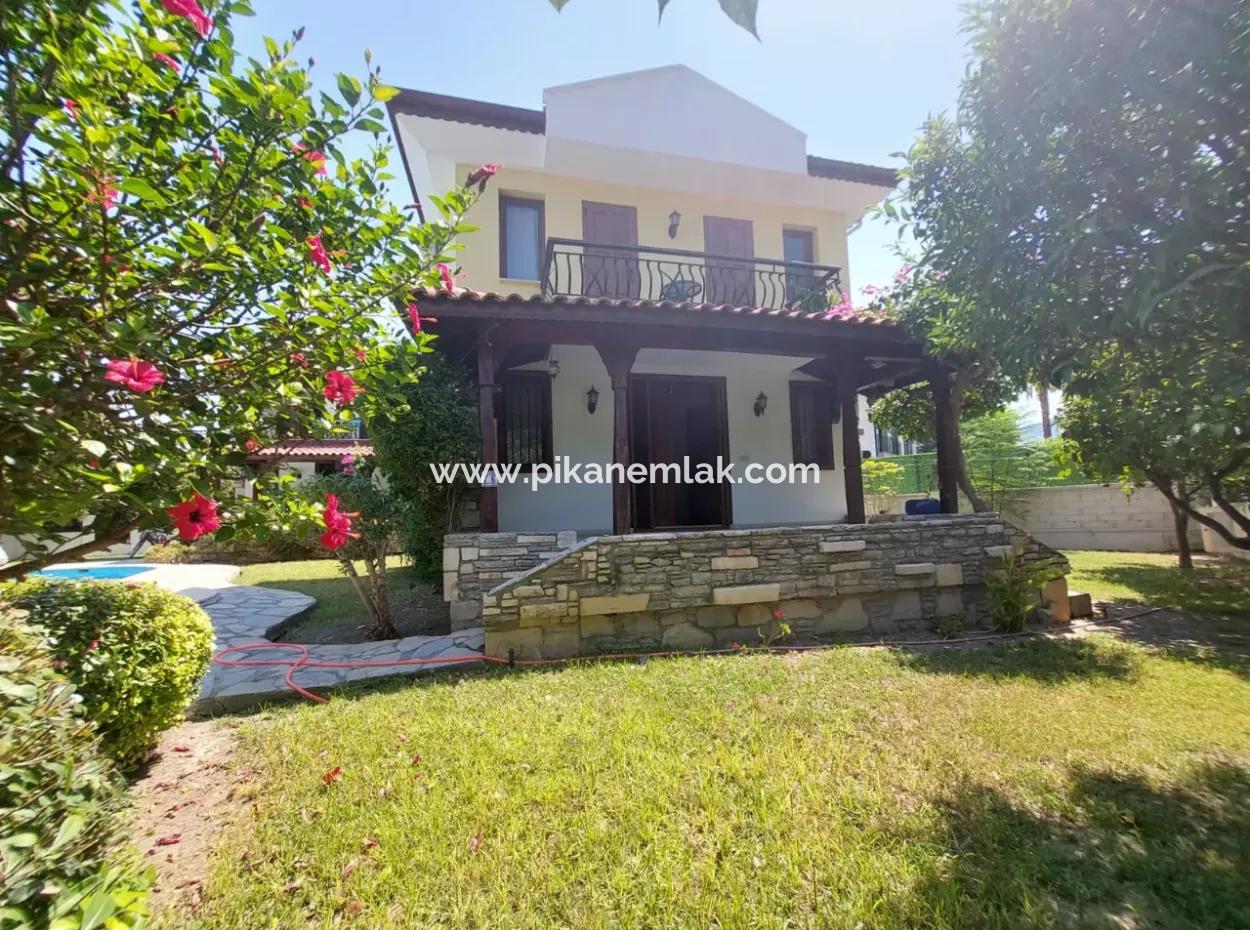 Muğla Dalyan Da  Kanala Yakın 4 Villalık Yüzme Havuzlu Sitede Bağımsız  2+1  Dubleks Satılık