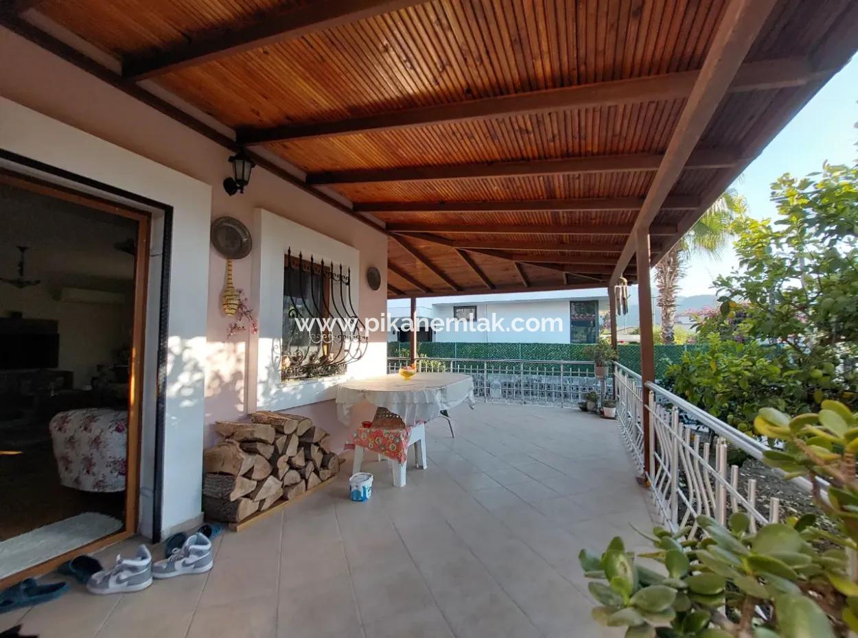 Ortaca Okçularda 543 M2 Köşebaşı Arsada 160 M2 3+1 Dubleks Satılık