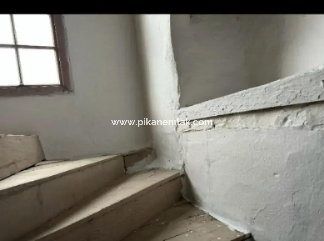 Muğla Yatağanda 164 M2 Arsada 130 M2 Ev Satılık