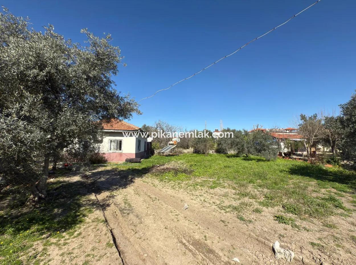 Ortaca Merkezde 862 M2 Net % 40/80  2 Kat  Konut İmarlı Arsa Satılık.