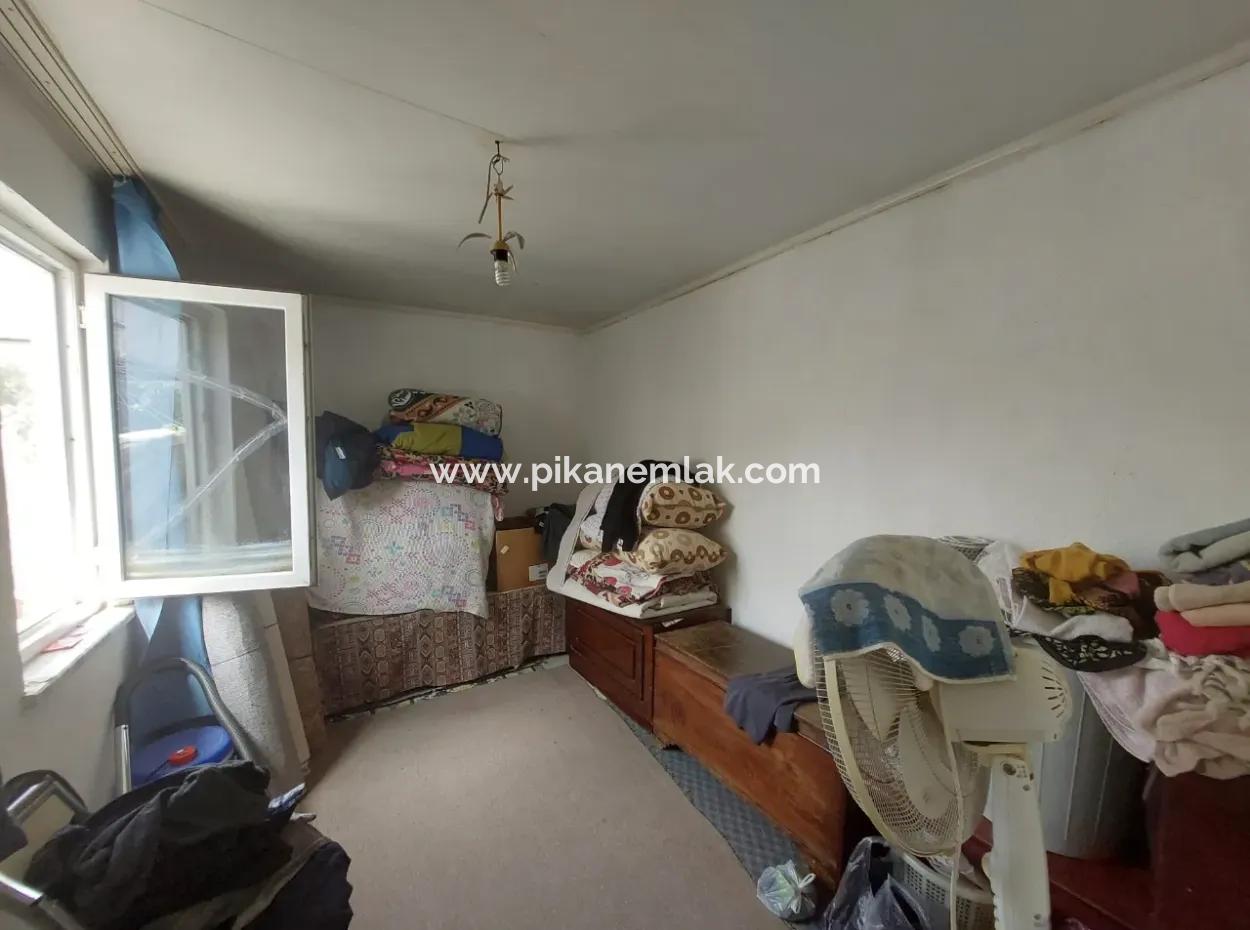 Ortaca Karaburunda 171 M2 Müstakil Arsada 50 M2 1+1  Köy Evi Satılık