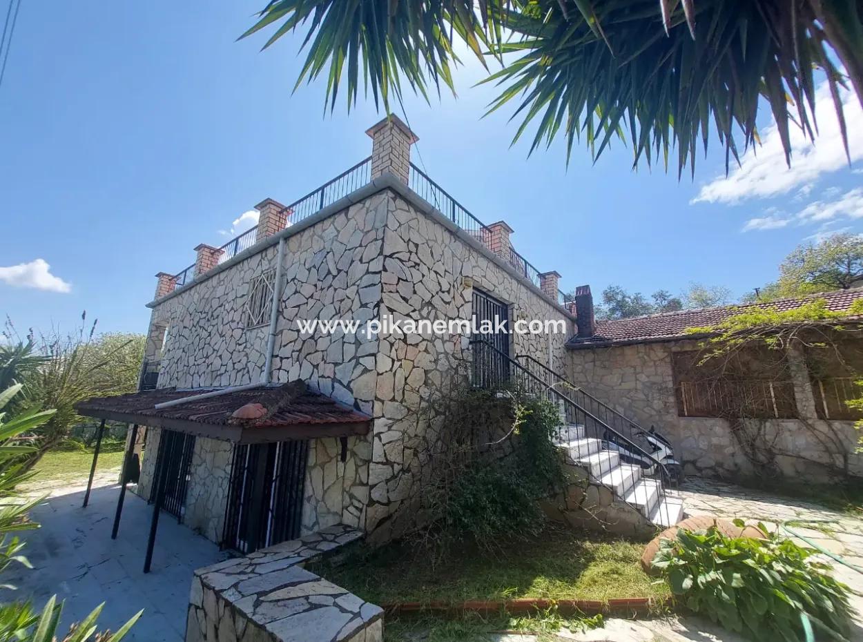 Muğla Dalyanda 400 M2 Müstakil Arsada Göl Ve Doga Manzaralı Mesken Satılık