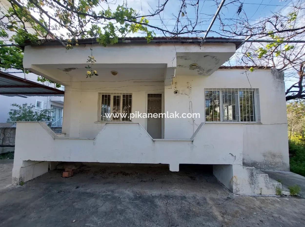 Ortaca Cumhuriyetde 508 M2  İmarlı Arsa Ve Müstakil Ev Satılık