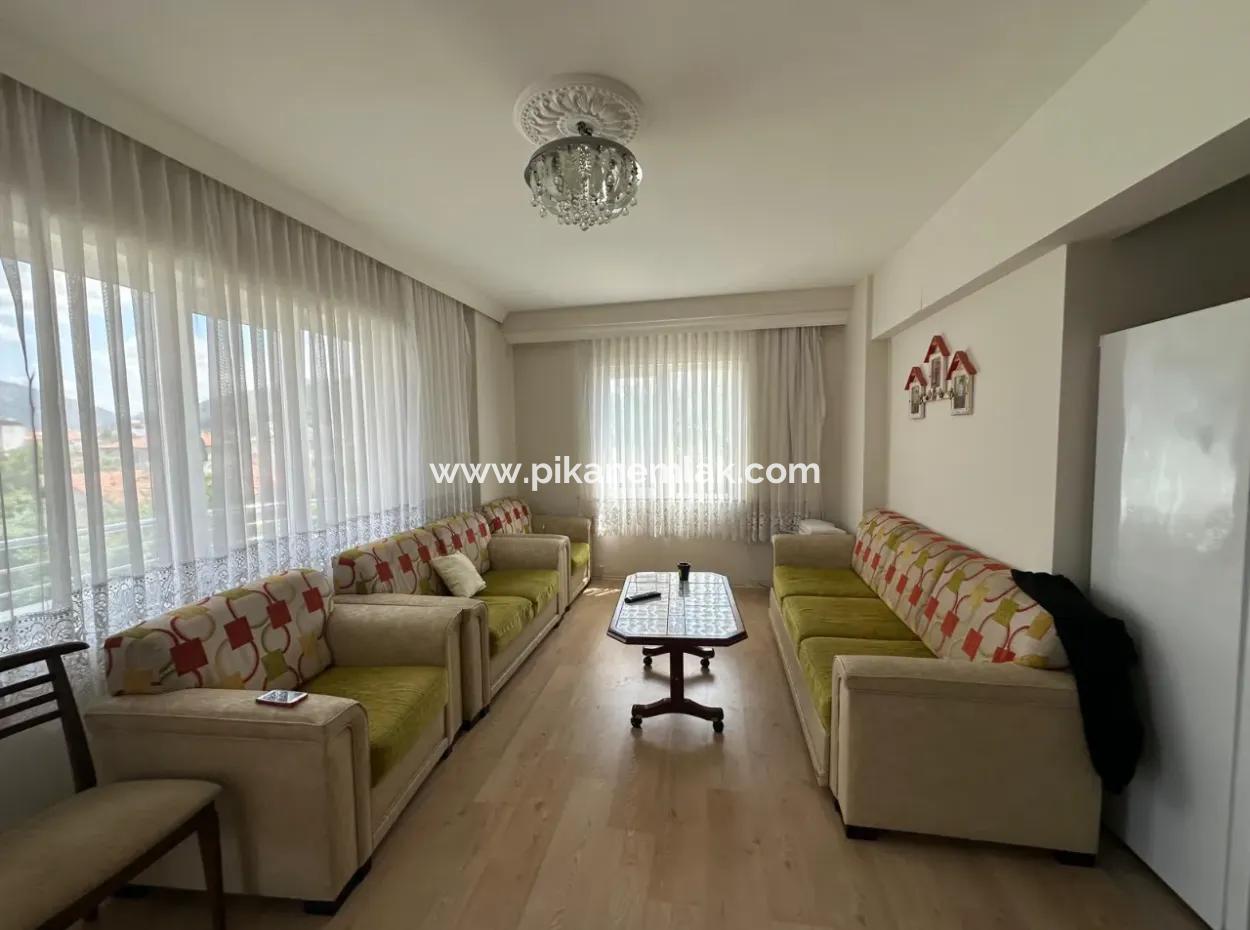 Ortaca Cumhuriyetde 3+1 Eşyalı Daire Kiralık